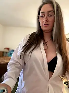 Alix Valentine online show from October 2025 04:03:02 PM