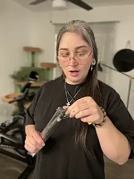 Alix Valentine online show from February 2026 09:18:01 PM