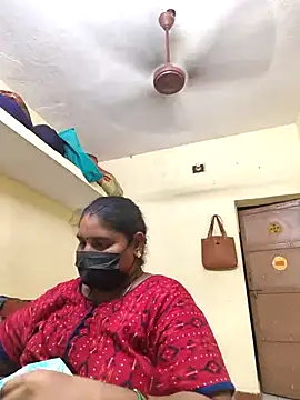 Snapshot of Villageanuty chatting on October 2025 10:01:02 AM Villageanuty online show from October 2025 10:01:02 AM