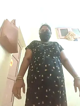 Snapshot of Villageanuty chatting on October 2025 07:01:02 PM Villageanuty online show from October 2025 07:01:02 PM