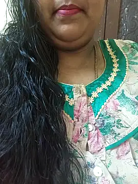 Snapshot of Villageanuty chatting on October 2025 08:23:02 AM Villageanuty online show from October 2025 08:23:02 AM