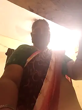 Snapshot of Villageanuty chatting on October 2025 10:29:01 AM Villageanuty online show from October 2025 10:29:01 AM