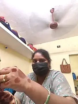 Snapshot of Villageanuty chatting on October 2025 09:43:02 AM Villageanuty online show from October 2025 09:43:02 AM