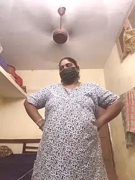 Snapshot of Villageanuty chatting on October 2025 10:30:01 AM Villageanuty online show from October 2025 10:30:01 AM