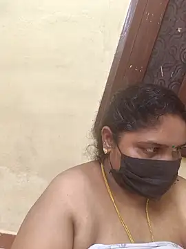 Snapshot of Villageanuty chatting on November 2025 06:03:01 AM Villageanuty online show from November 2025 06:03:01 AM