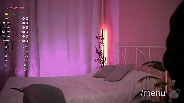 bryk elise online show from October 2025 11:29:01 AM