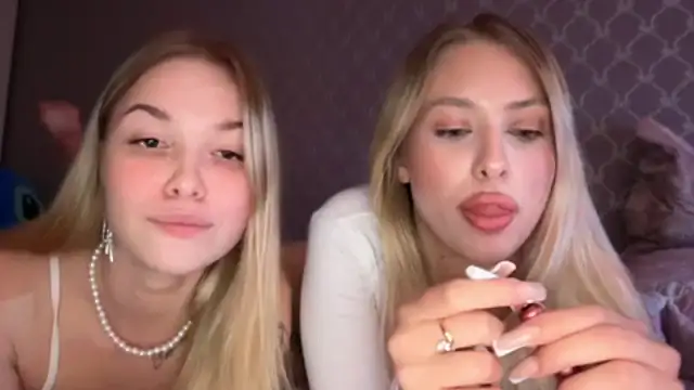 ChristyMarshall online show from November 2025 08:52:01 PM