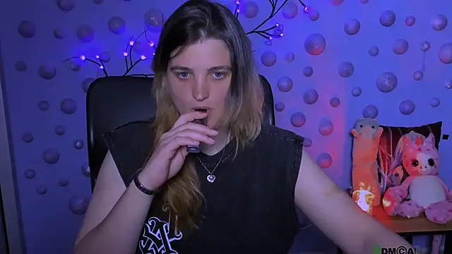 inga gree online show from May 2026 07:07:01 PM