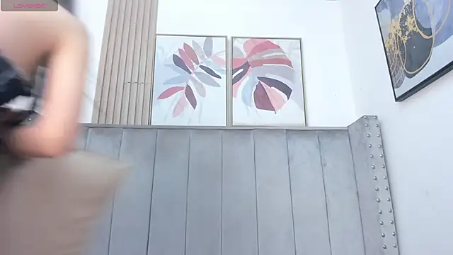 Snapshot of Anya_Belth chatting on September 2025 04:01:02 PM Anya Belth online show from September 2025 04:01:02 PM