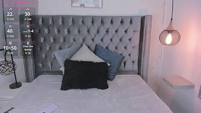 Snapshot of Anya_Belth chatting on October 2025 07:19:02 PM Anya Belth online show from October 2025 07:19:02 PM