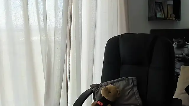 Snapshot of Marck_Mathews chatting on September 2025 03:13:01 PM Marck Mathews online show from September 2025 03:13:01 PM