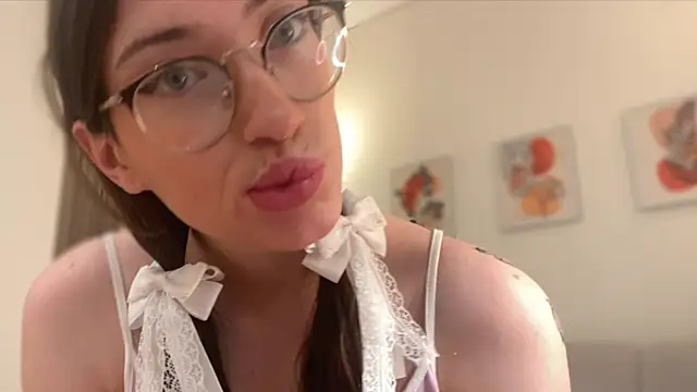 Kelly Berry   online show from November 2025 06:20:01 PM