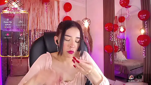 Amara Davis online show from February 2026 04:41:01 AM