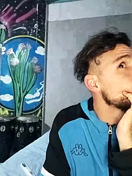 parejajuguetona420 online show from June 2026 02:32:02 AM