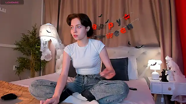 Skelerata online show from October 2025 01:11:01 AM