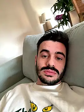 Snapshot of Carl242000 chatting on January 2026 01:27:02 PM Carl242000 online show from January 2026 01:27:02 PM