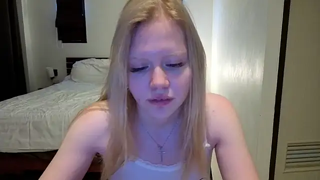 Snapshot of Wendy_228 chatting on June 2026 02:16:01 AM Wendy 228 online show from June 2026 02:16:01 AM