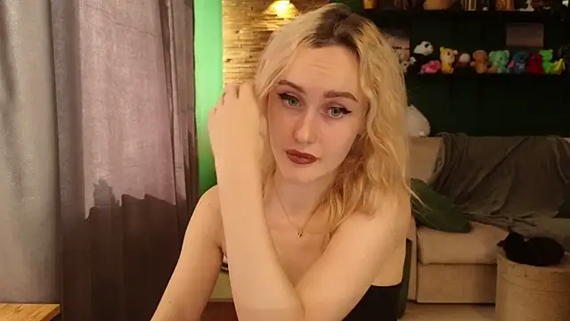 Belle Vill3575 online show from September 2025 06:12:02 AM