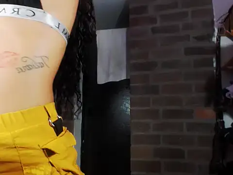 Snapshot of beautiful_taty chatting on September 2025 03:22:01 AM beautiful taty online show from September 2025 03:22:01 AM