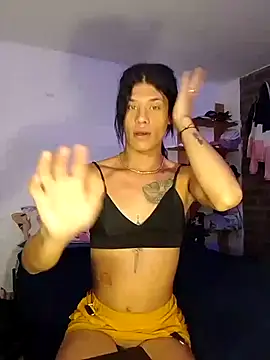 Snapshot of beautiful_taty chatting on November 2025 07:25:01 PM beautiful taty online show from November 2025 07:25:01 PM