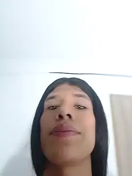 Snapshot of beautiful_taty chatting on February 2026 04:43:02 AM beautiful taty online show from February 2026 04:43:02 AM