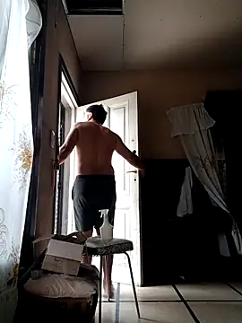 juanpa8453 online show from November 2025 05:13:02 PM