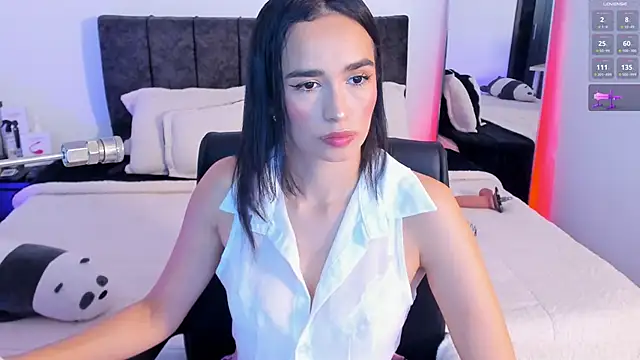 Taylormaxwell online show from March 2026 08:14:01 PM