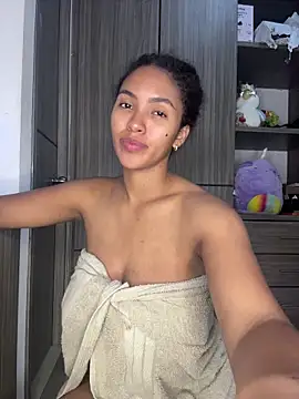 Snapshot of Mia_sweet80 chatting on October 2025 02:57:02 AM Mia sweet80 online show from October 2025 02:57:02 AM