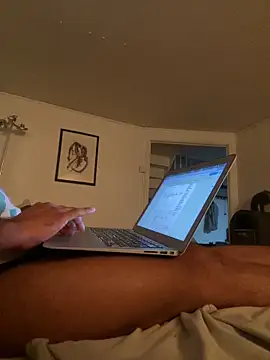 Snapshot of latina-pene chatting on October 2025 08:09:02 PM latina-pene online show from October 2025 08:09:02 PM