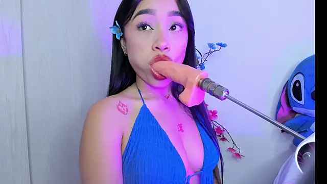 Eva cutte online show from July 2026 12:41:02 PM