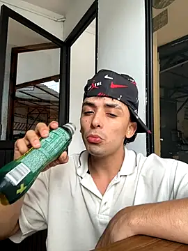 Jacobs0 online show from October 2025 02:06:02 PM