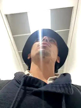 Jacobs0 online show from October 2025 11:52:02 PM