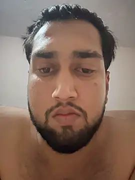 Snapshot of aka_big chatting on November 2025 04:40:02 PM aka big online show from November 2025 04:40:02 PM