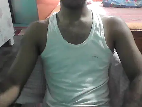 Snapshot of darkbluemoon chatting on October 2025 09:20:01 AM darkbluemoon online show from October 2025 09:20:01 AM