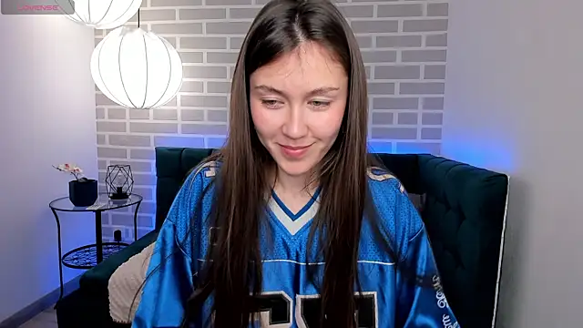 Tina Porter online show from November 2025 01:50:02 AM