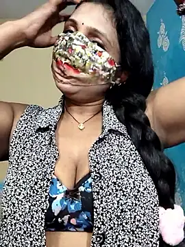 Hotty Sonali online show from September 2025 01:02:02 PM