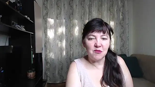 Snapshot of Illusionq chatting on September 2025 05:20:01 AM Illusionq online show from September 2025 05:20:01 AM