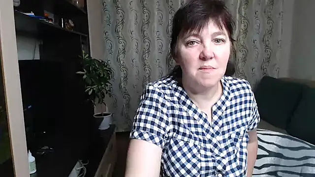 Snapshot of Illusionq chatting on October 2025 04:59:02 AM Illusionq online show from October 2025 04:59:02 AM