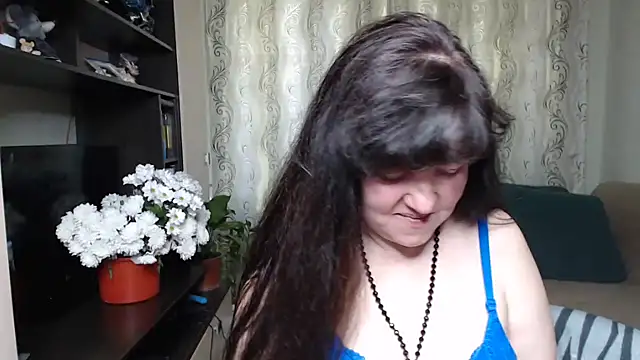 Illusionq online show from May 2026 10:32:02 AM