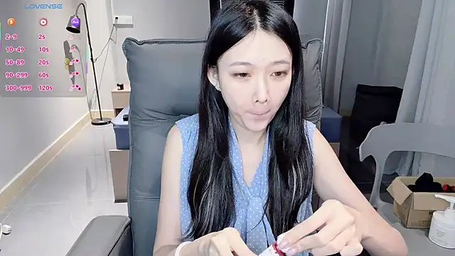 NiNi-baby520 online show from December 2025 07:28:01 AM