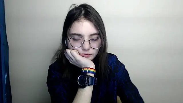 Sun Shine   online show from February 2026 09:21:01 PM