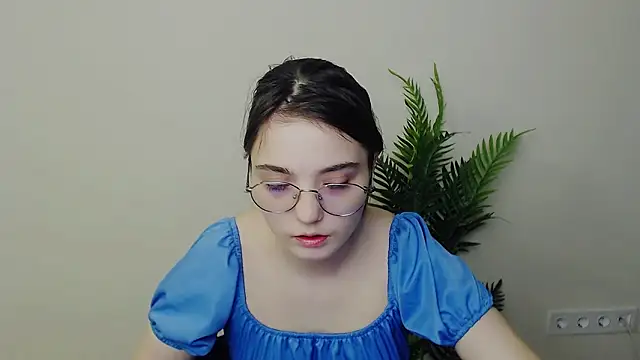 Sun Shine   online show from May 2026 09:34:01 PM