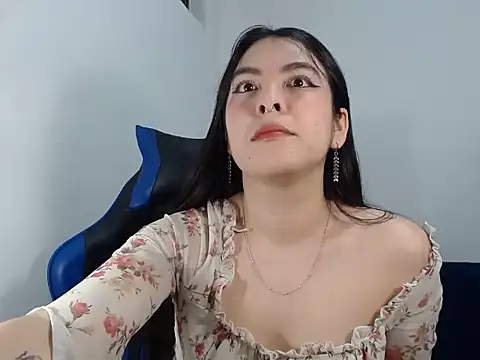 Snapshot of EloiseJun chatting on February 2026 06:12:01 AM EloiseJun online show from February 2026 06:12:01 AM