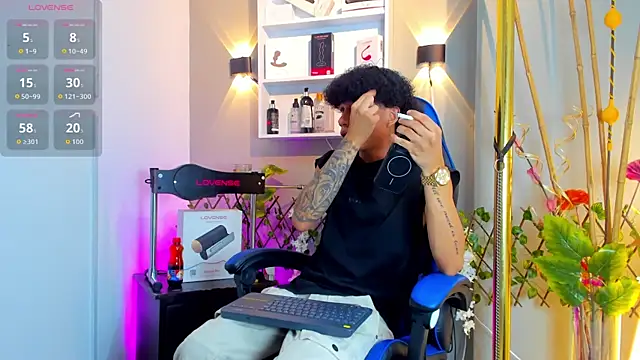  taylor black online show from July 2026 09:35:02 PM