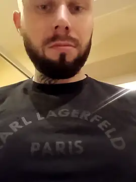 Barber33zk online show from November 2025 05:01:02 PM