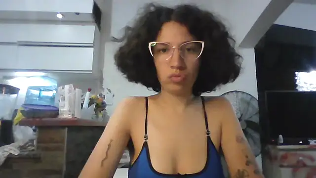 loliporomero online show from October 2025 12:25:01 AM