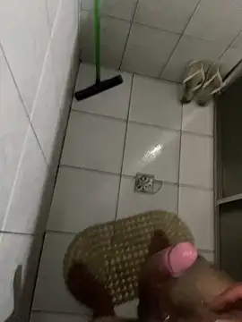 thomasllucas online show from December 2025 08:26:01 PM