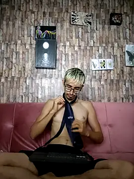 Snapshot of moorejhosua chatting on September 2025 11:47:01 AM moorejhosua online show from September 2025 11:47:01 AM