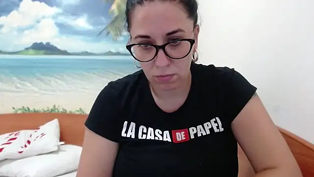 jollene online show from September 2025 12:49:01 PM