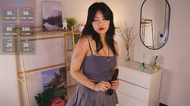 MoiraEger online show from March 2026 04:34:01 PM